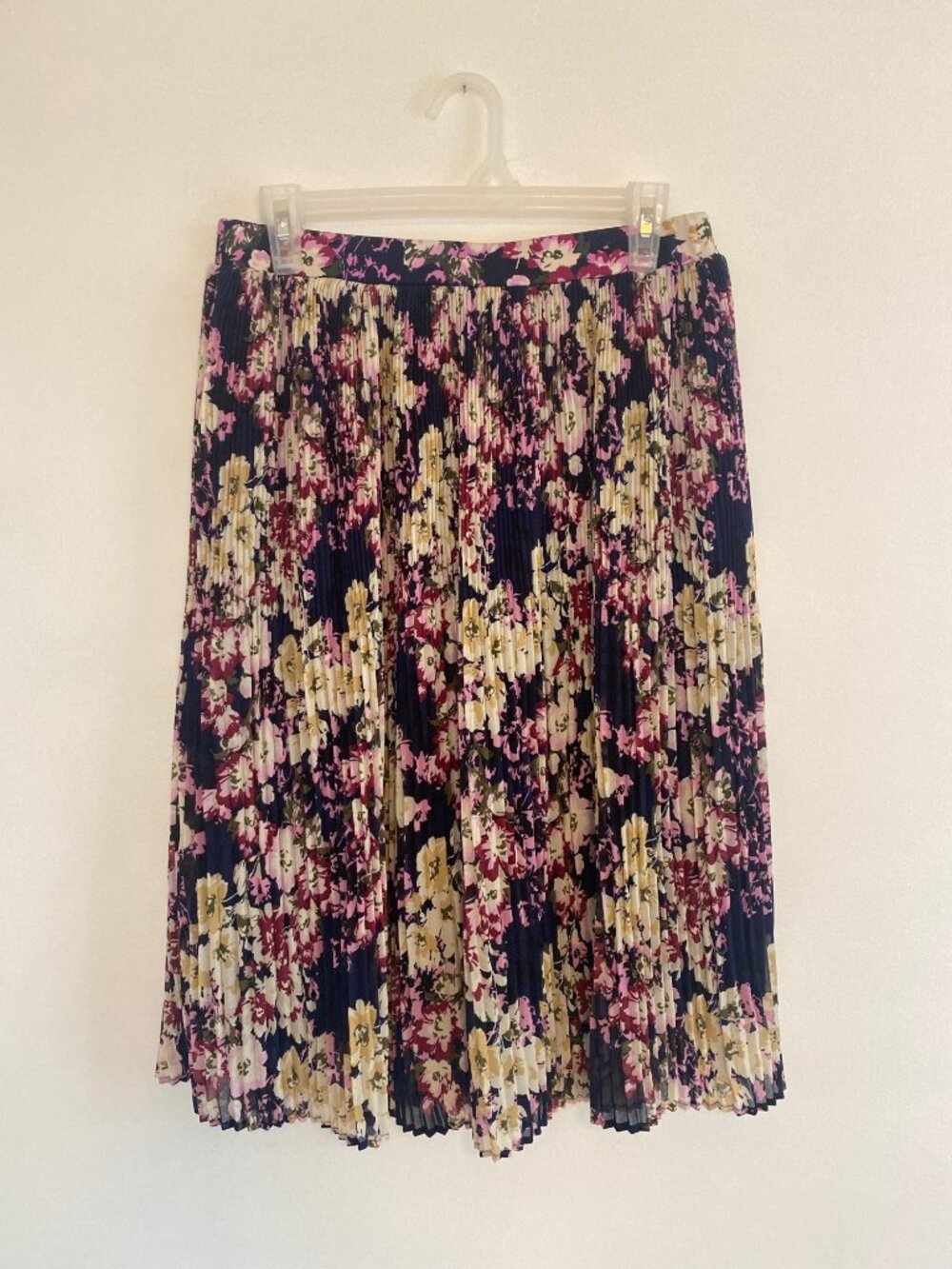 Love Margaux Floral Pleated Midi Skirt Navy Pink Purple Size M